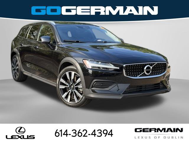Used 2020 Volvo V60 T5 Cross Country AWD/4WD image 7