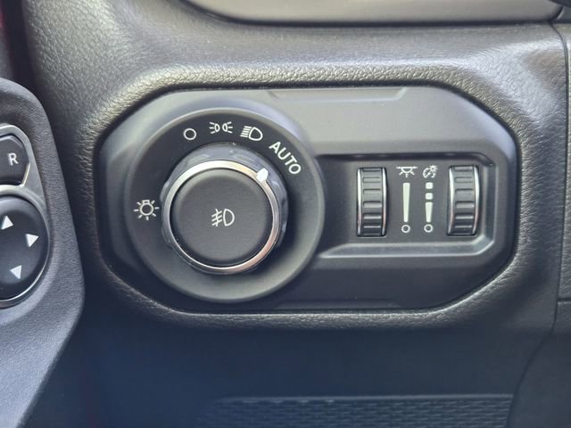 Used 2022 Jeep Wrangler Unlimited Sport image 24