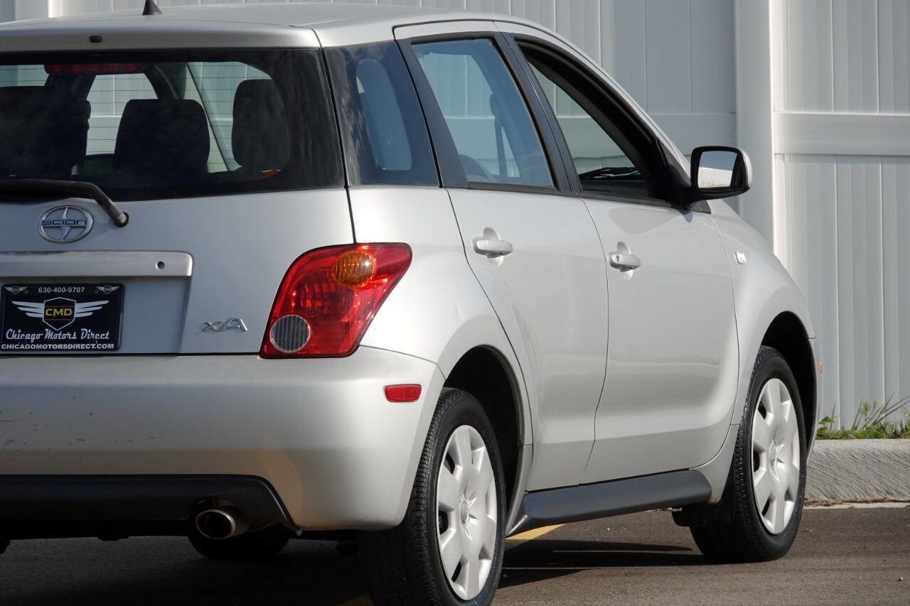 Used 2004 Scion xA FWD image 32