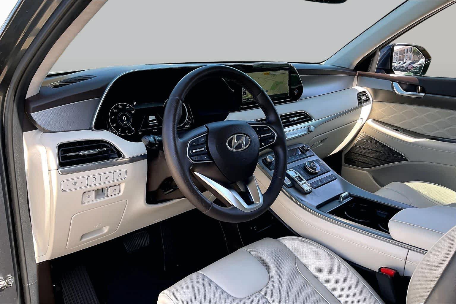 Used 2020 Hyundai Palisade Limited FWD image 15