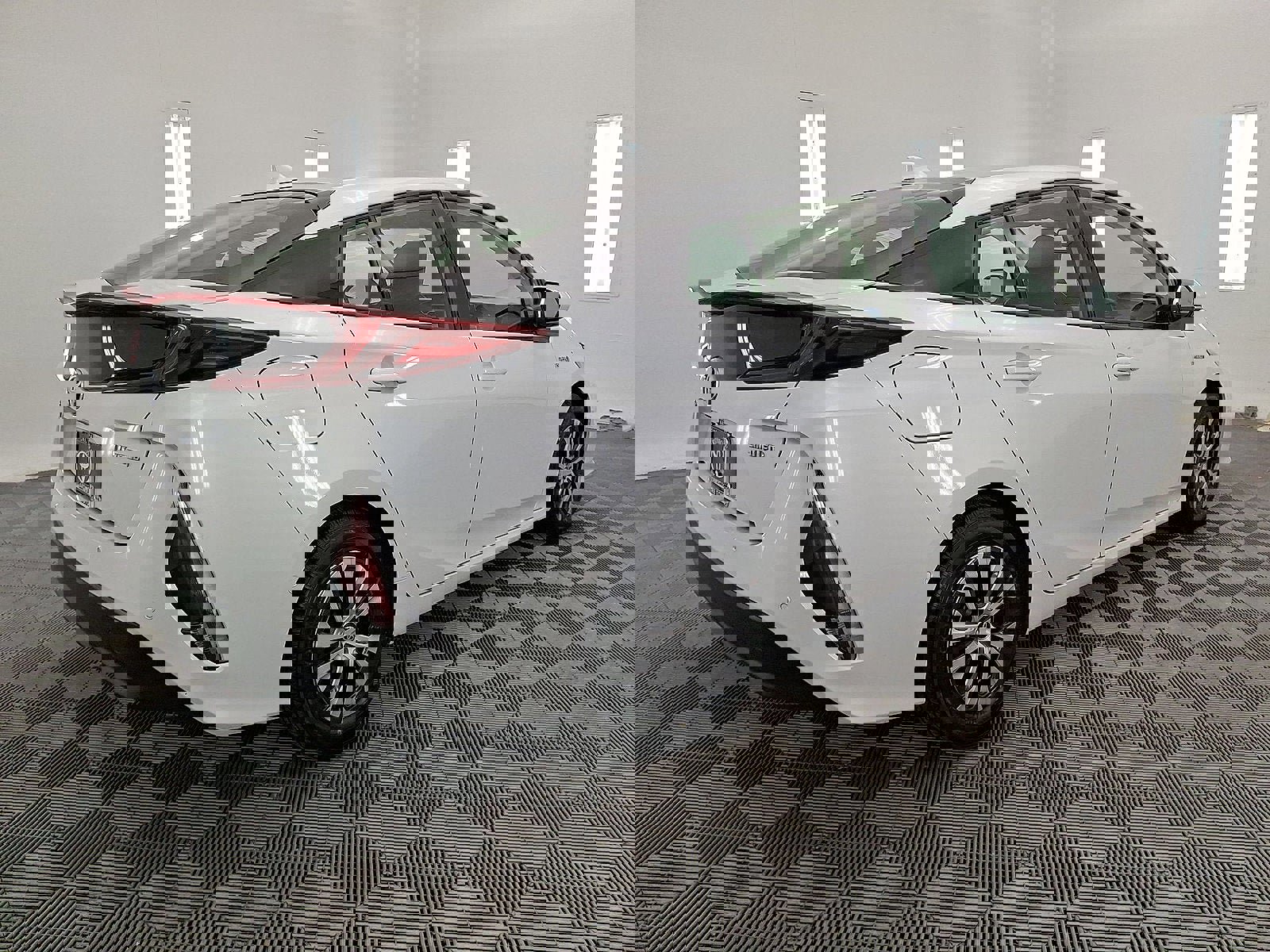 Certified 2022 Toyota Prius Prime Limited image 25