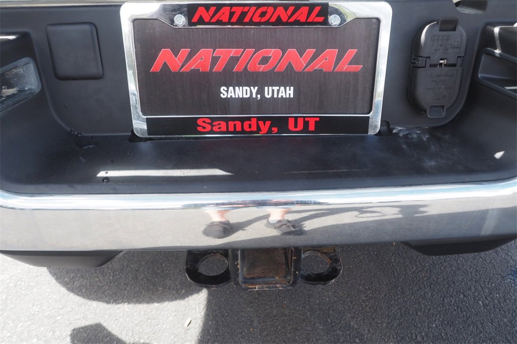 Used 2024 RAM 2500 Tradesman w/ Chrome Appearance Group image 22