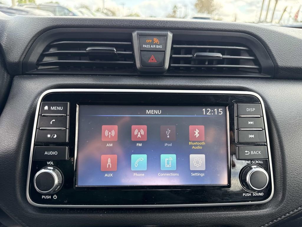 Used 2022 Nissan Versa S image 22