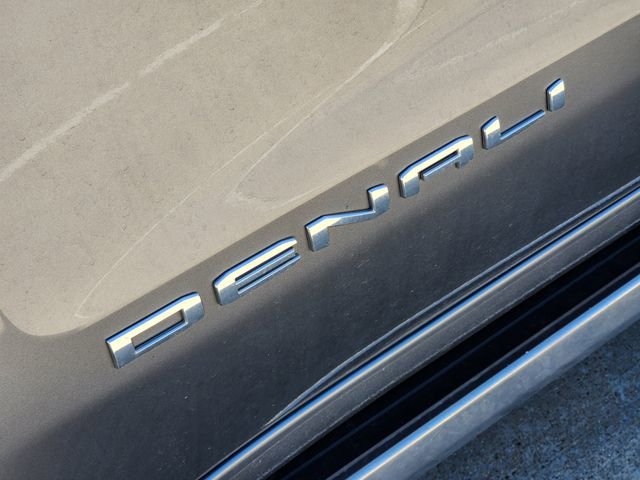 Used 2019 GMC Sierra 1500 Denali w/ Denali Ultimate Package AWD/4WD image 12
