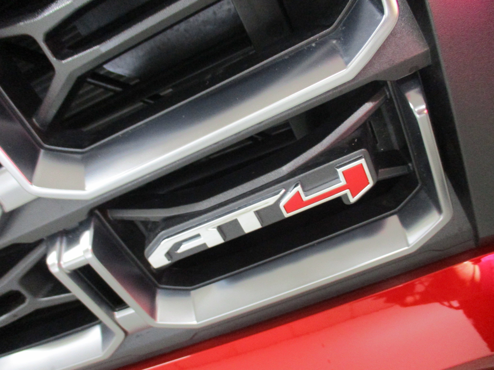 New 2026 GMC Canyon AT4 w/ Technology Plus Package image 3