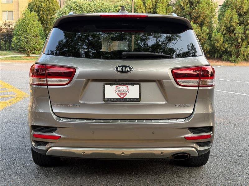 Used 2016 Kia Sorento SX AWD/4WD image 10