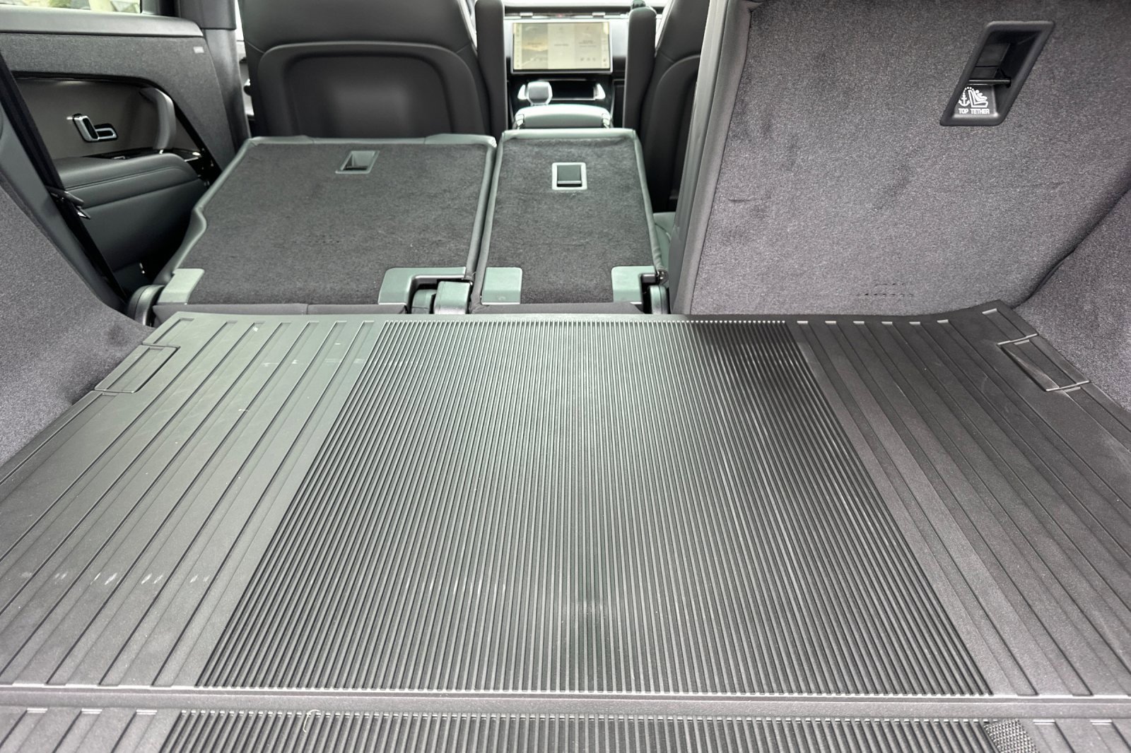 New 2025 Land Rover Range Rover Sport Dynamic SE image 14