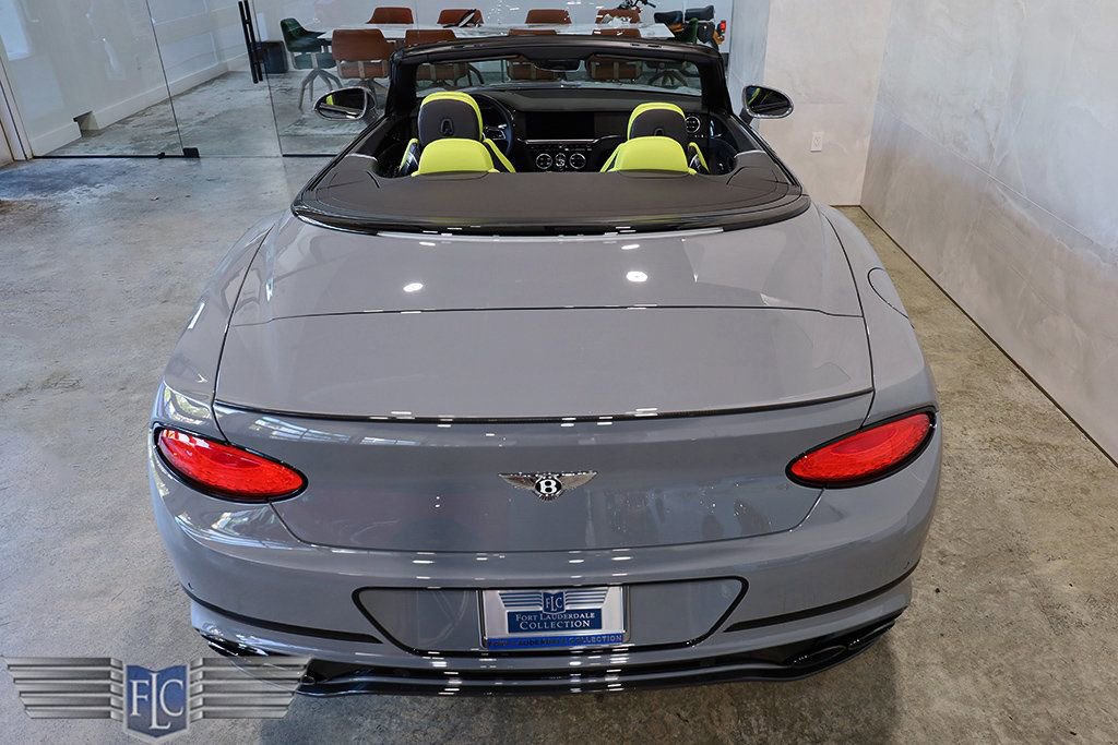 Used 2021 Bentley Continental GT image 14