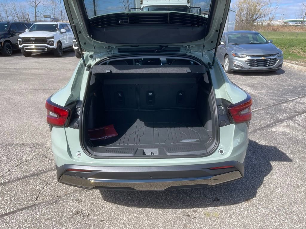 New 2026 Chevrolet Trax ACTIV image 25