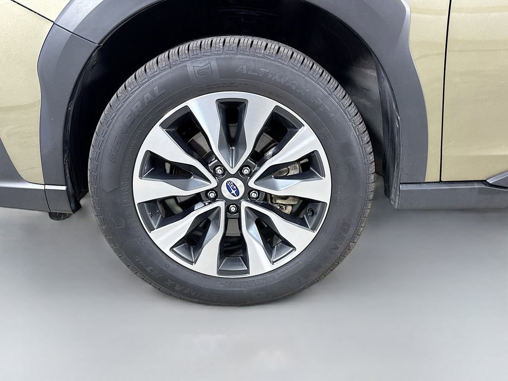 Used 2023 Subaru Outback Limited AWD/4WD image 36