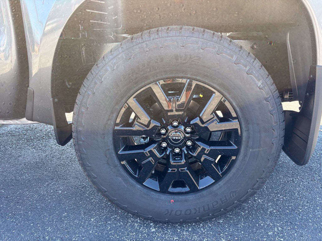 New 2027 Nissan Frontier SV w/ SV Convenience Package AWD/4WD image 8