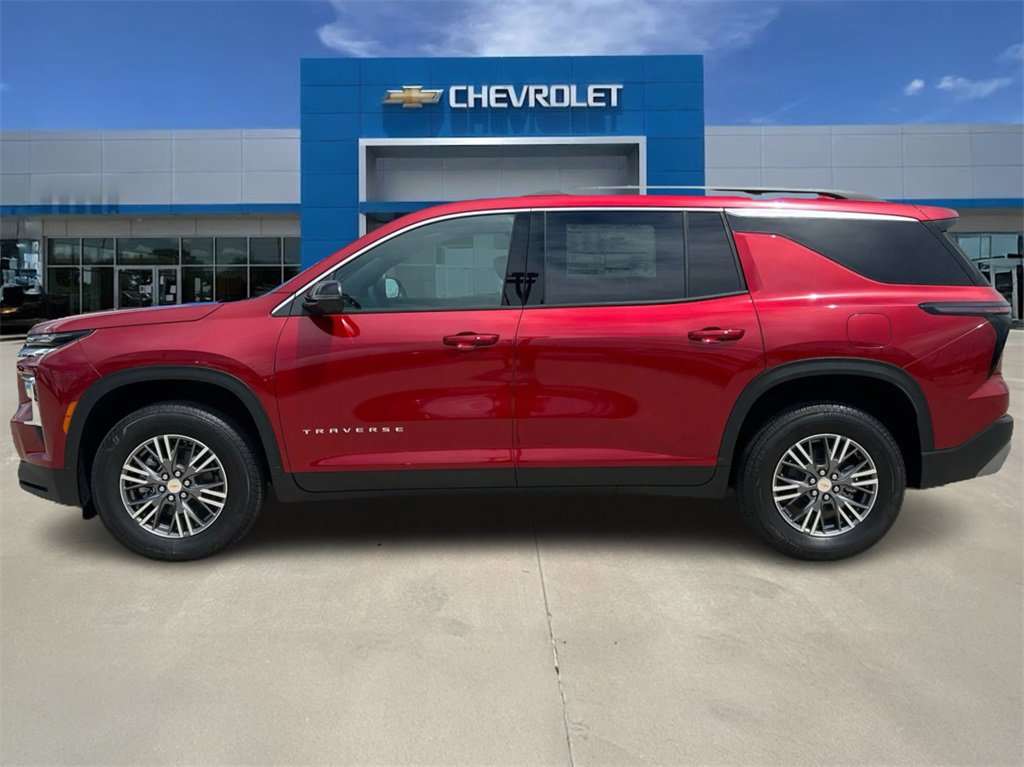 New 2026 Chevrolet Traverse LT w/ Driver Confidence Package image 8