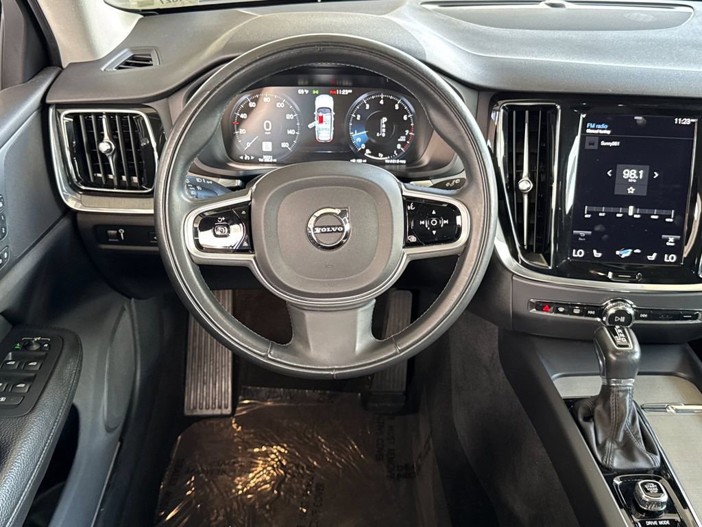 Certified 2021 Volvo V60 T5 Cross Country w/ Climate Package image 13