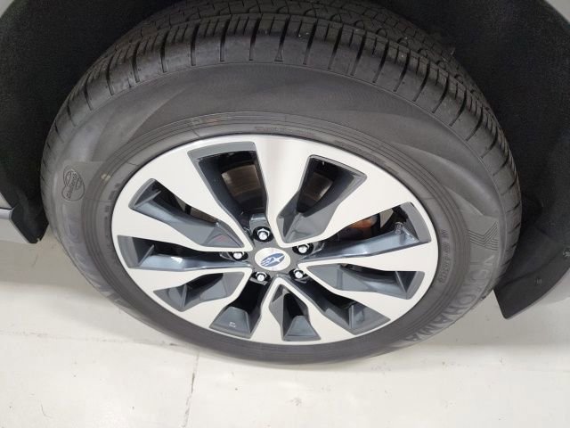 Used 2025 Subaru Outback Limited w/ Popular Package #2 image 42