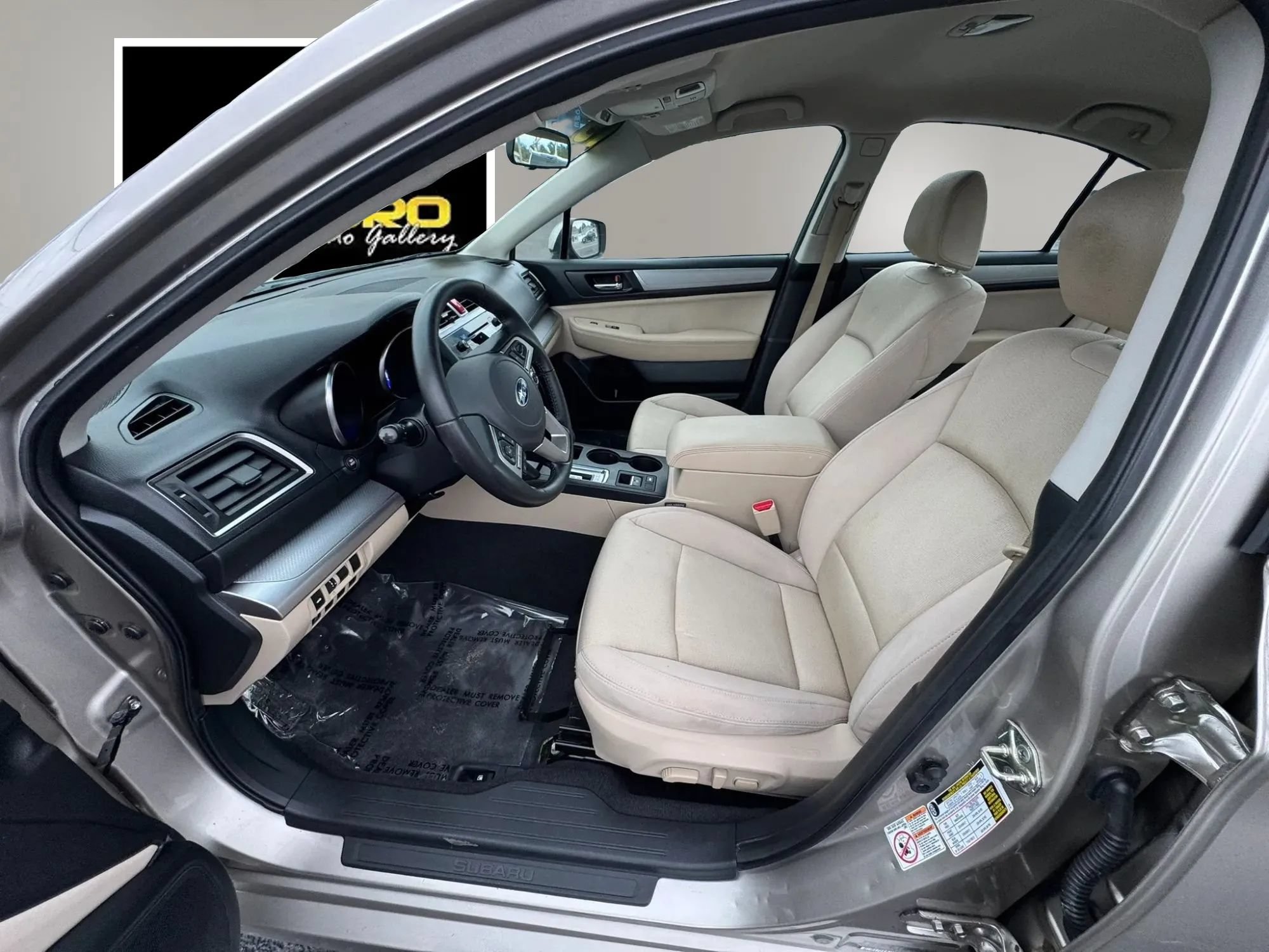 Used 2015 Subaru Legacy 2.5i Premium AWD/4WD image 9