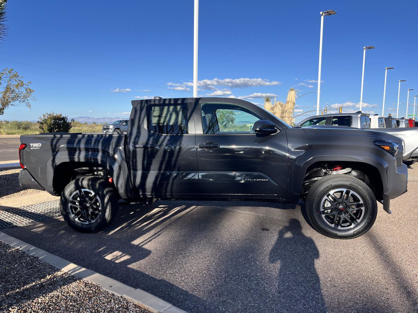 New 2025 Toyota Tacoma 4x4 Double Cab image 6