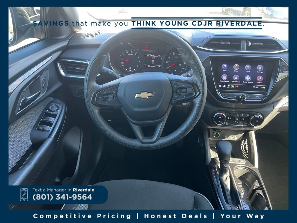 Used 2022 Chevrolet TrailBlazer LT w/ Convenience Package image 13
