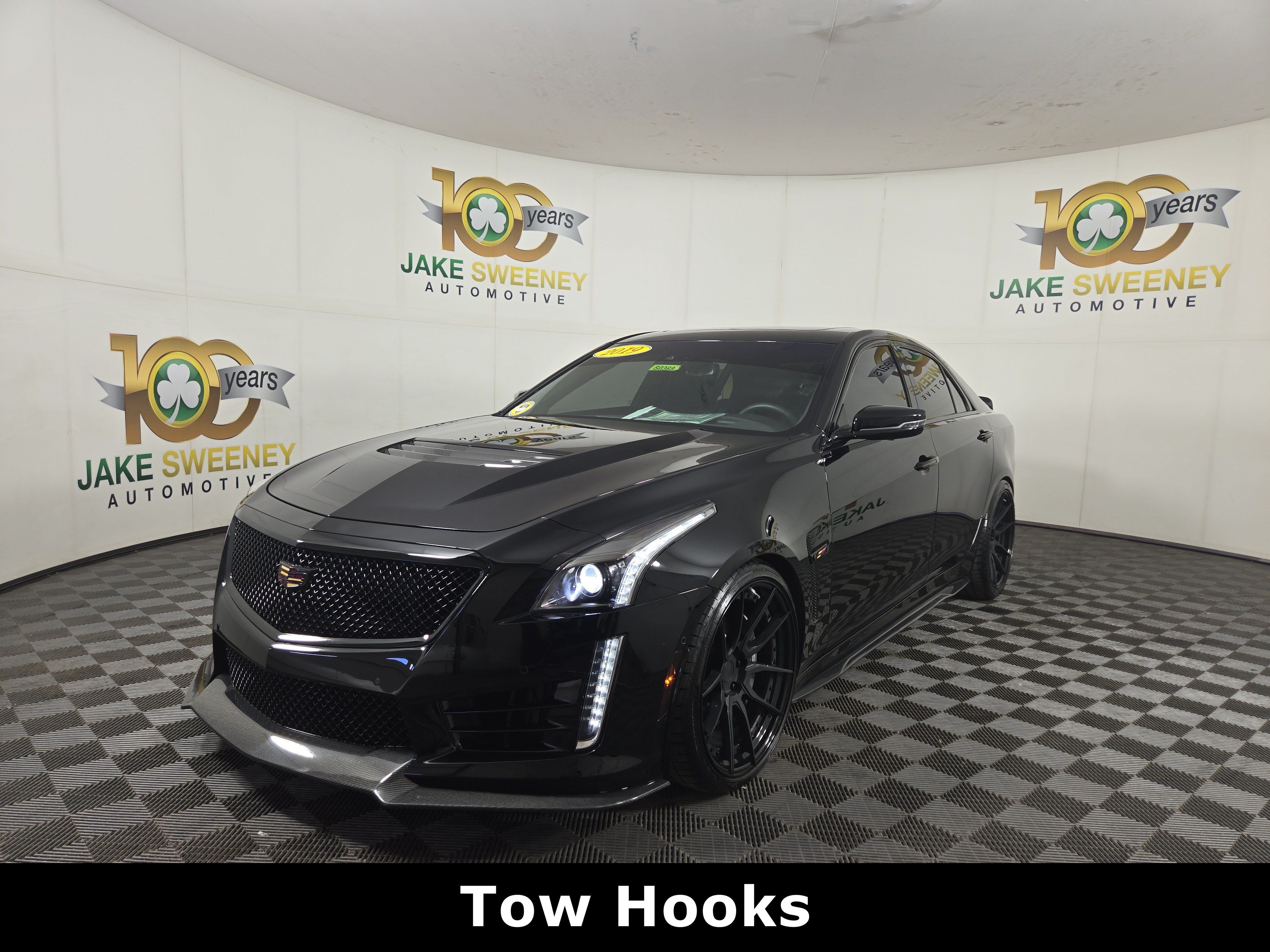 Used 2019 Cadillac CTS V w/ Carbon Fiber Package RWD image 3