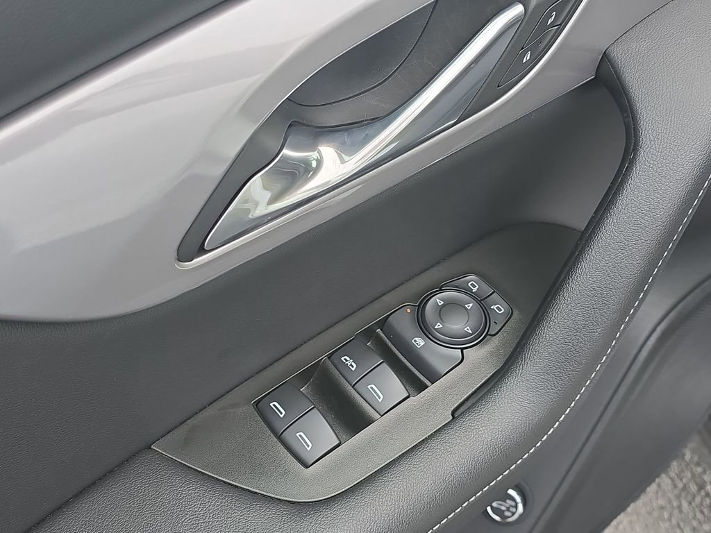 Used 2024 Chevrolet Blazer LT w/ Convenience Package image 19