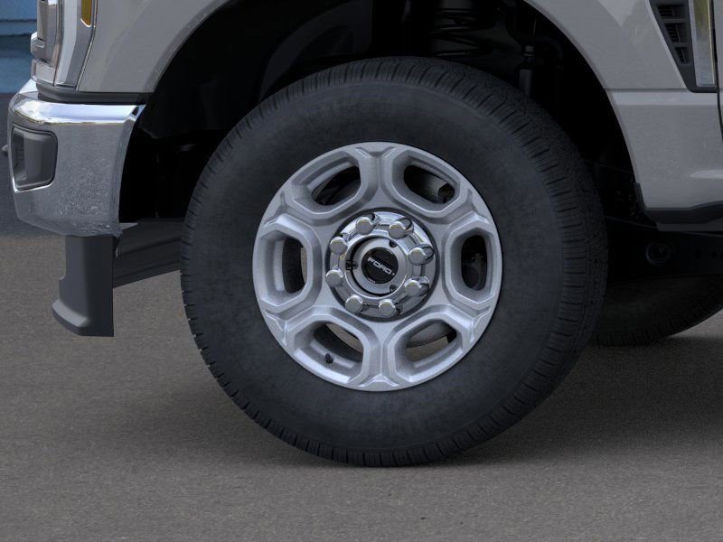 New 2026 Ford F250 XLT w/ XLT Premium Package image 19
