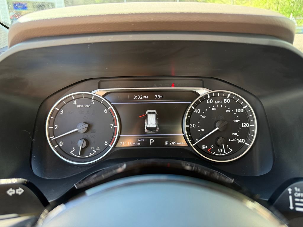 Used 2023 Nissan Rogue SV AWD/4WD image 19