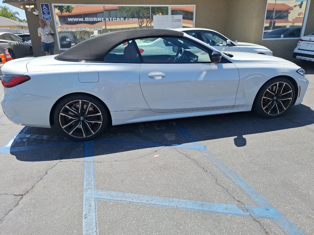 Used 2021 BMW 430i Convertible w/ M Sport Package image 8