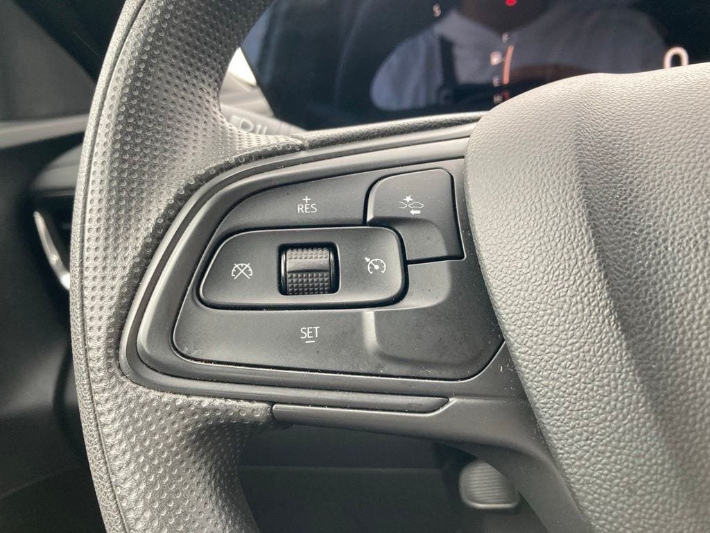Used 2026 Buick Envista Preferred FWD image 13