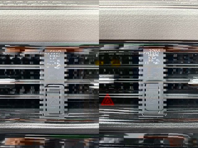 New 2024 Volkswagen Taos SE image 38