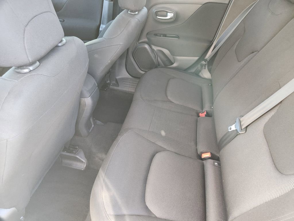 Used 2020 Jeep Renegade Sport w/ Sport Appearance Group image 18