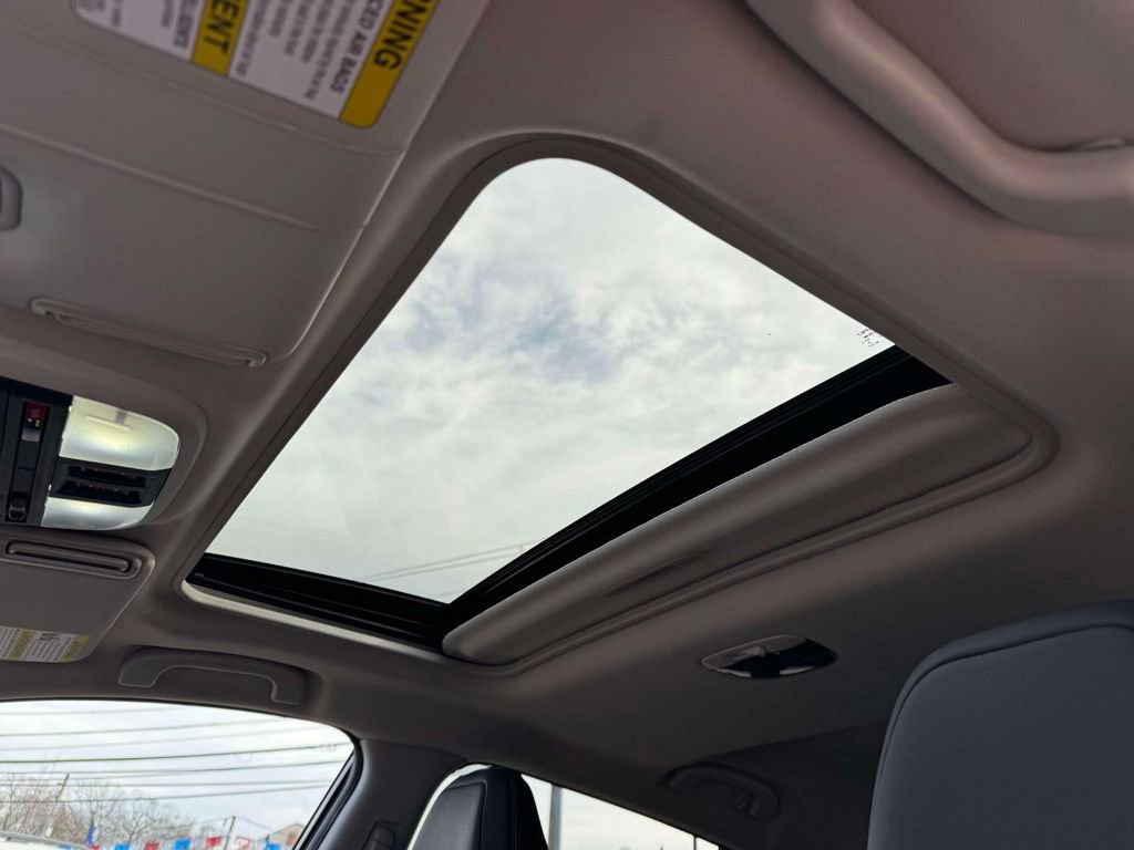 Certified 2024 Subaru Crosstrek 2.5i Limited w/ Crosstrek Mirror Package image 19