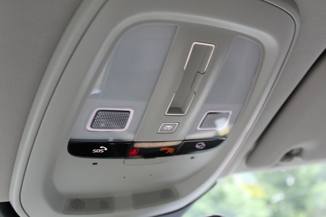 New 2026 Volvo XC60 B5 Plus w/ Protection Package Premier image 31