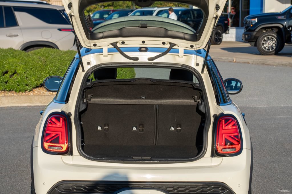 Used 2023 MINI Cooper S FWD image 9