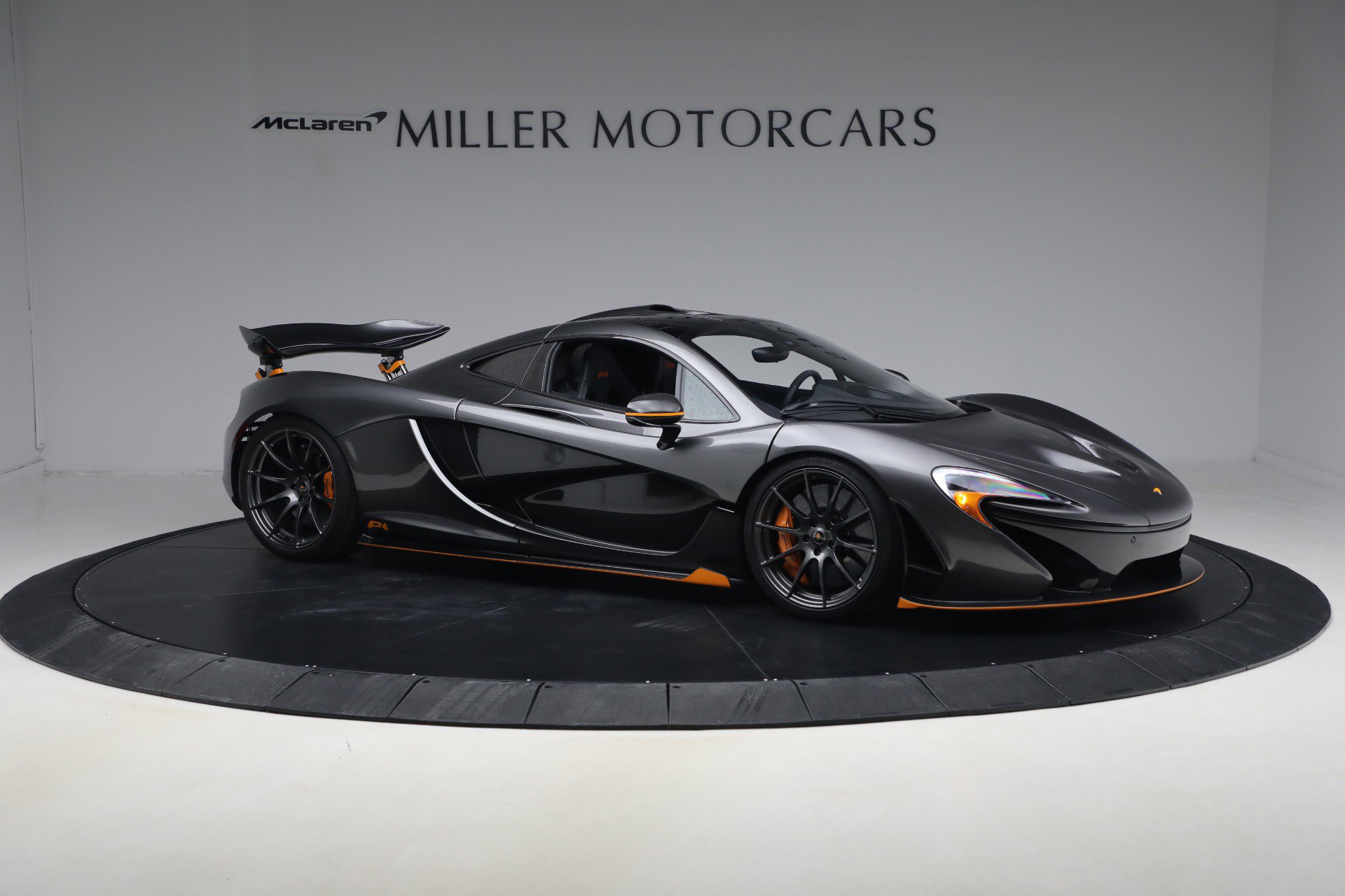 Used 2014 McLaren P1 image 10