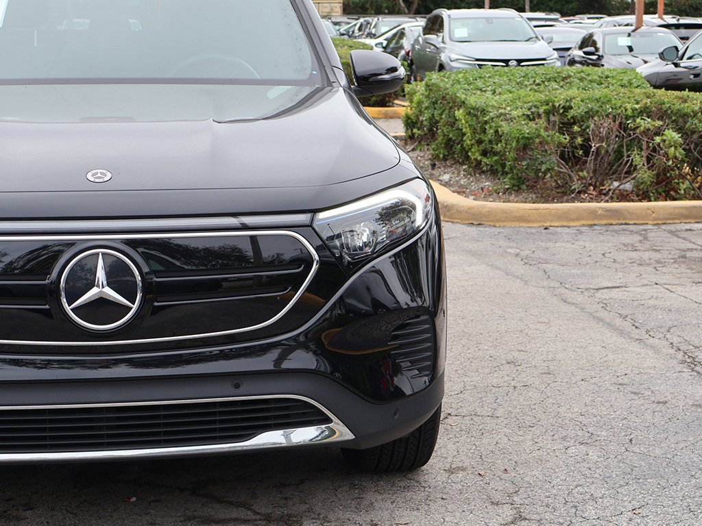 Used 2023 Mercedes-Benz EQB 250+ image 12