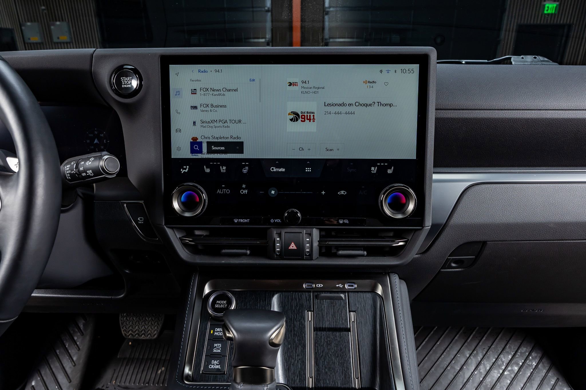 Used 2025 Lexus GX 550 550 Overtrail+ image 24