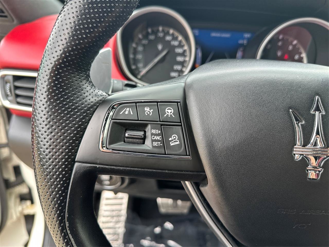 Used 2019 Maserati Levante S GranSport AWD/4WD image 37