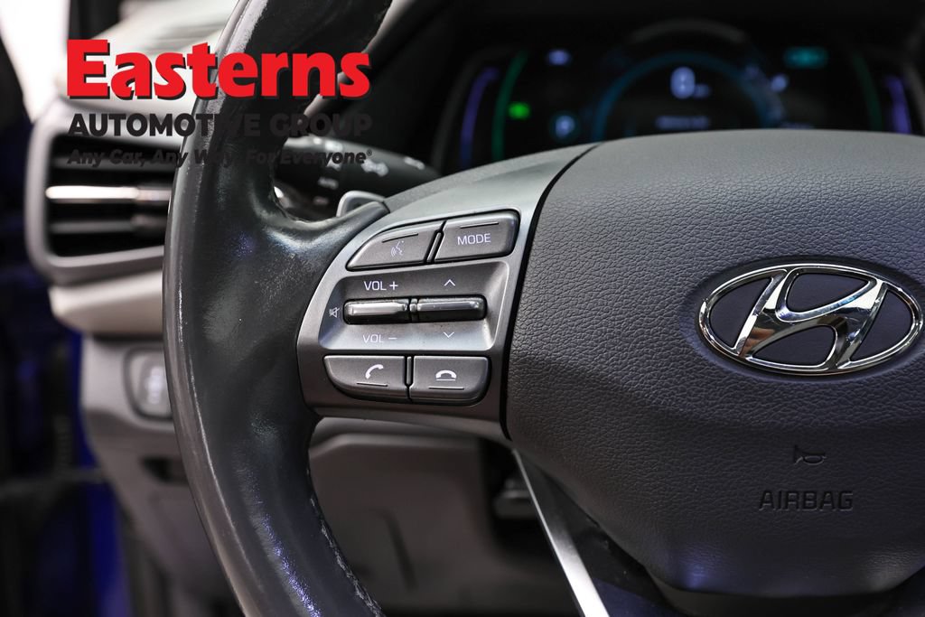 Used 2020 Hyundai Ioniq Limited FWD image 14