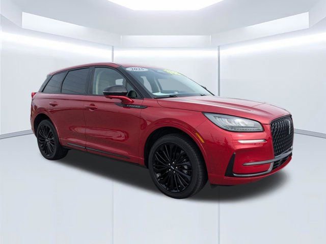 Used 2025 Lincoln Corsair FWD w/ Equipment Group 101A image 2