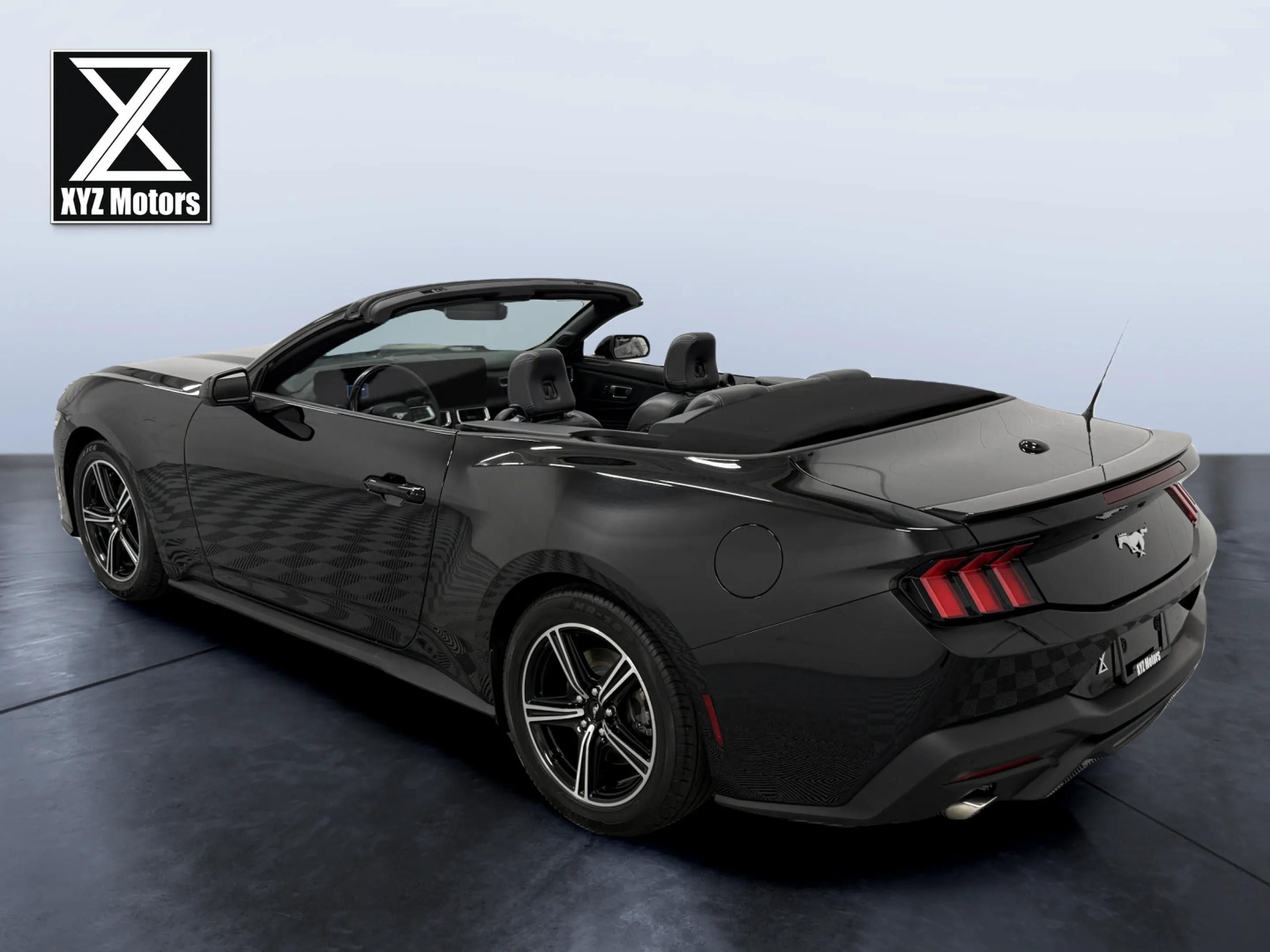 Used 2024 Ford Mustang Premium image 5