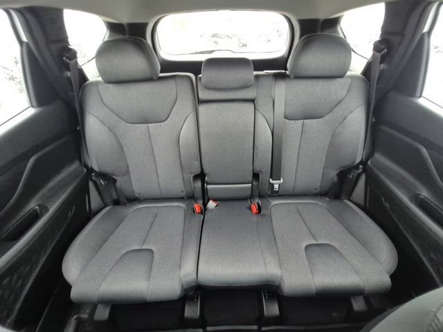 Used 2023 Hyundai Santa Fe SE AWD/4WD image 18