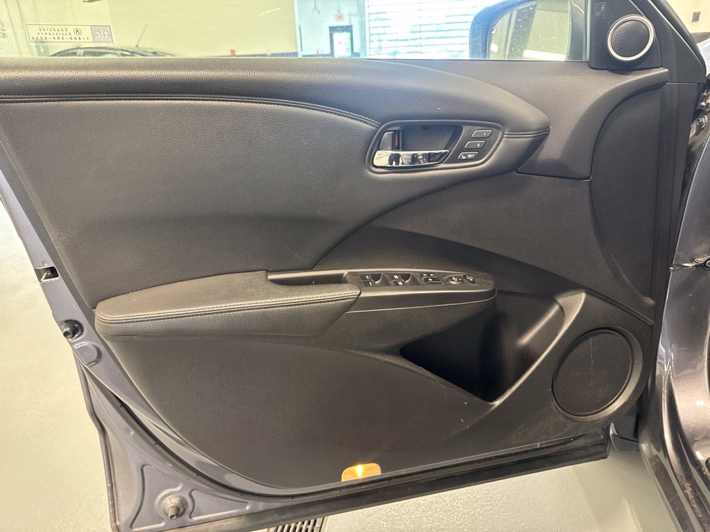 Used 2017 Acura RDX w/ Technology Package FWD image 13