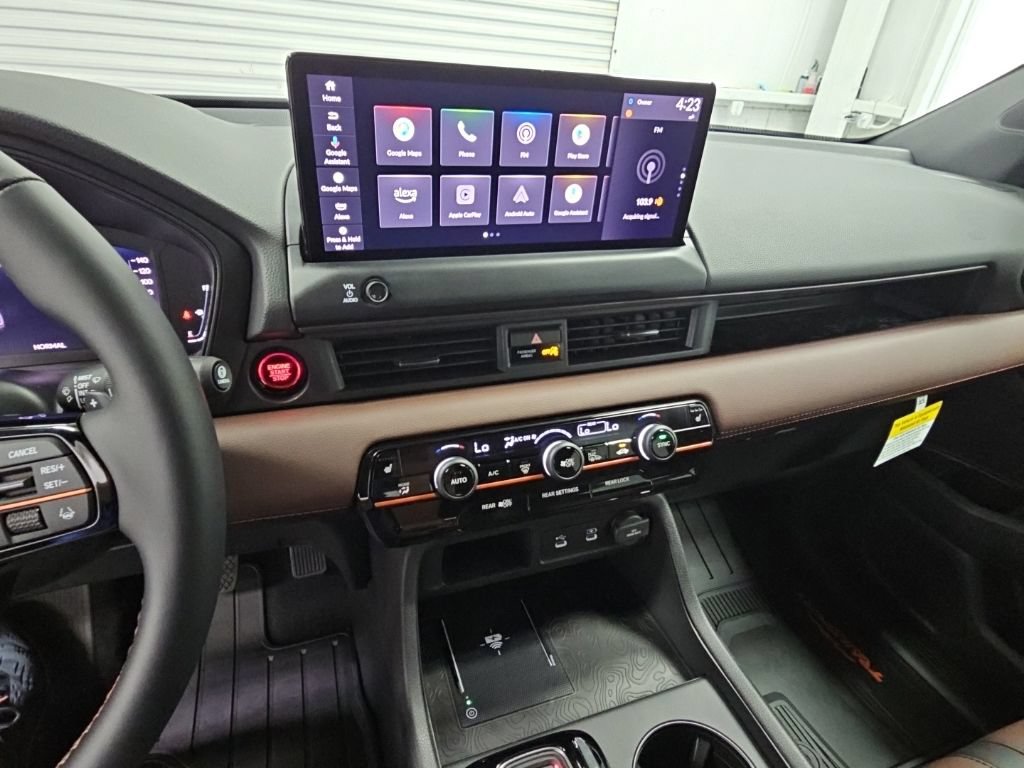 New 2026 Honda Pilot TrailSport image 12