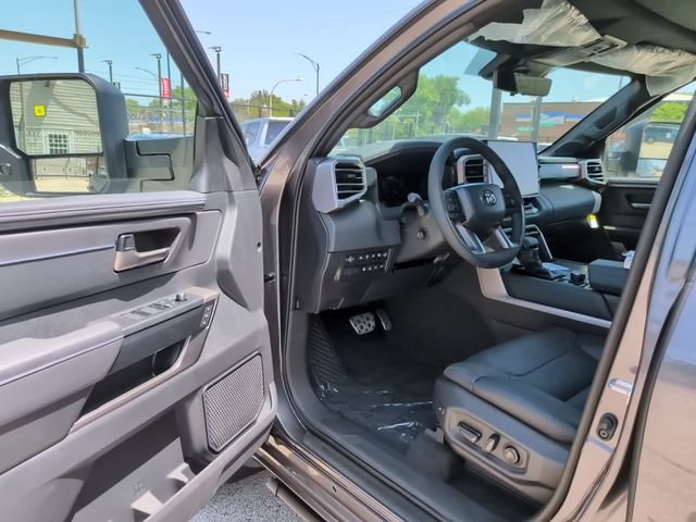 New 2026 Toyota Tundra Platinum w/ TRD Off-Road Package AWD/4WD image 10