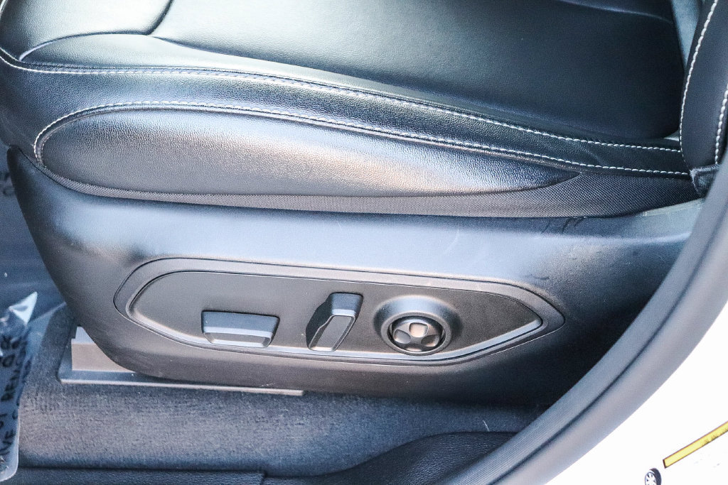 Used 2024 Jeep Grand Cherokee Limited RWD image 24