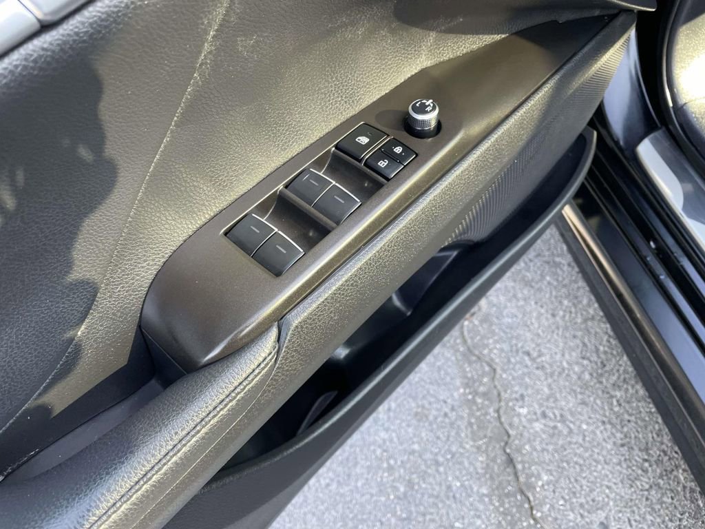 Used 2023 Toyota Camry XSE image 26