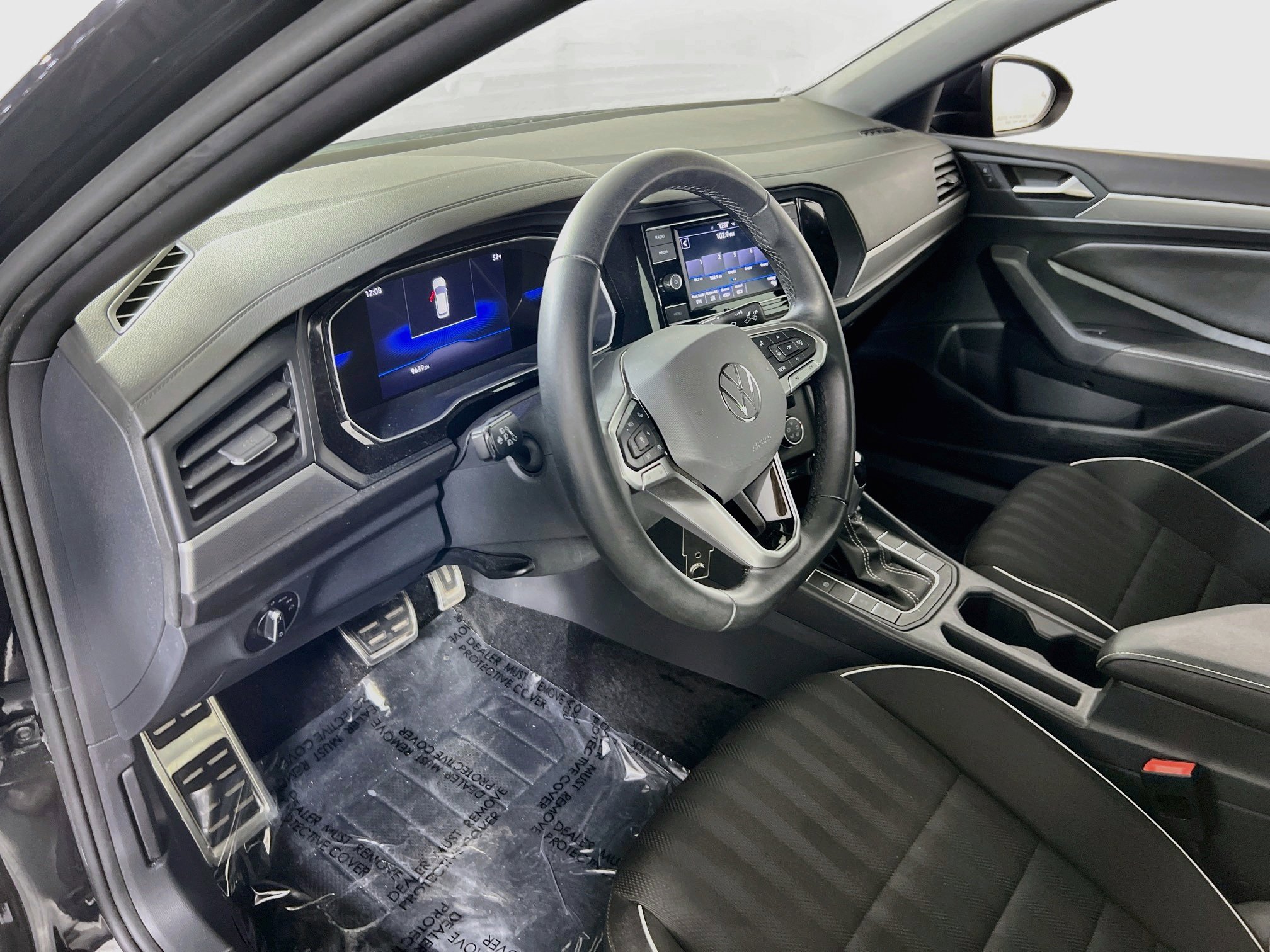 Used 2024 Volkswagen Jetta Sport FWD image 9