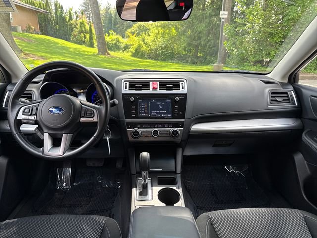 Used 2017 Subaru Outback 2.5i Premium w/ Popular Package #2 AWD/4WD image 12