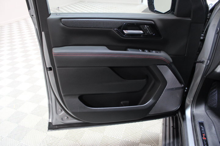 New 2026 GMC Yukon XL AT4 Ultimate AWD/4WD image 20
