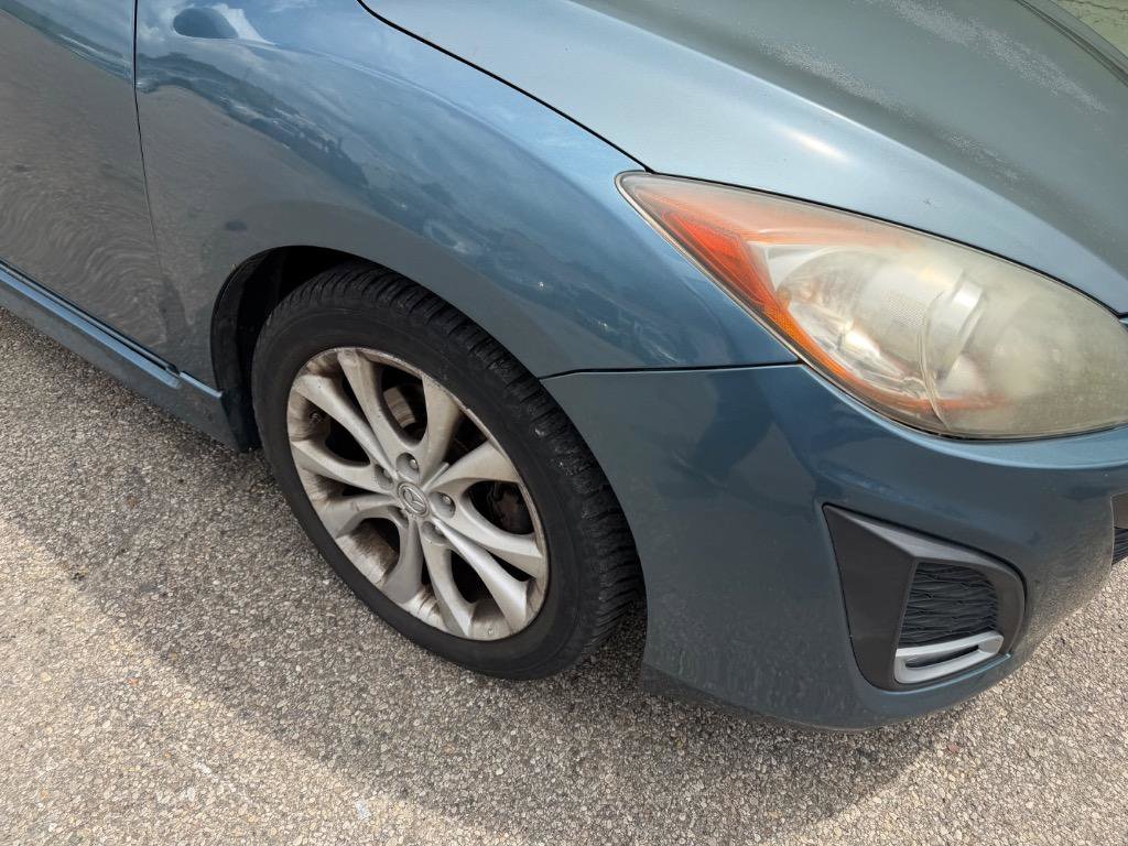 Used 2011 MAZDA MAZDA3 s Sport FWD image 4