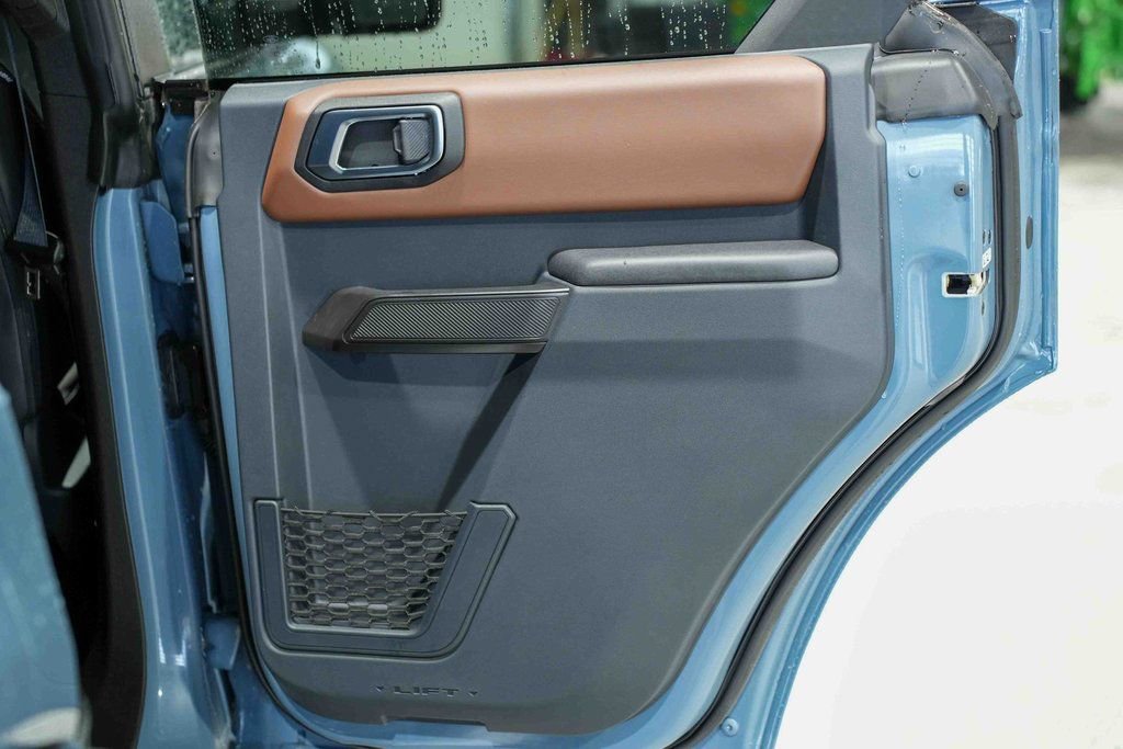 Used 2024 Ford Bronco Outer Banks w/ Sasquatch Package image 18